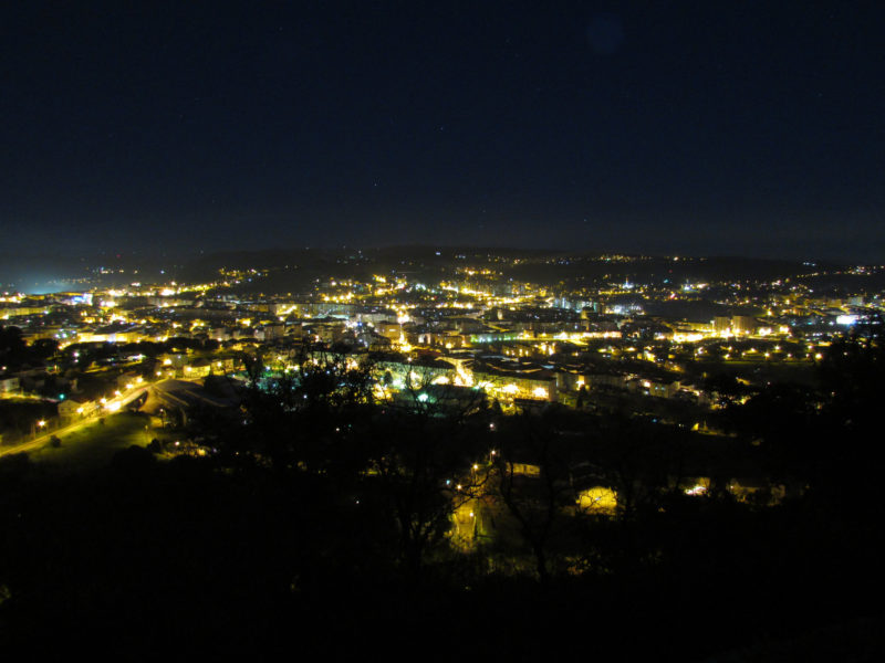 Panorámica nocturna de la Ciudad de Ourense