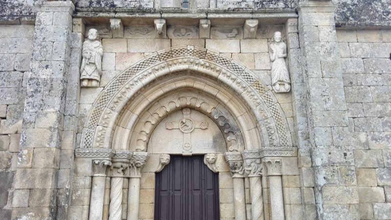 Detalle de Fachada - A Mezquita