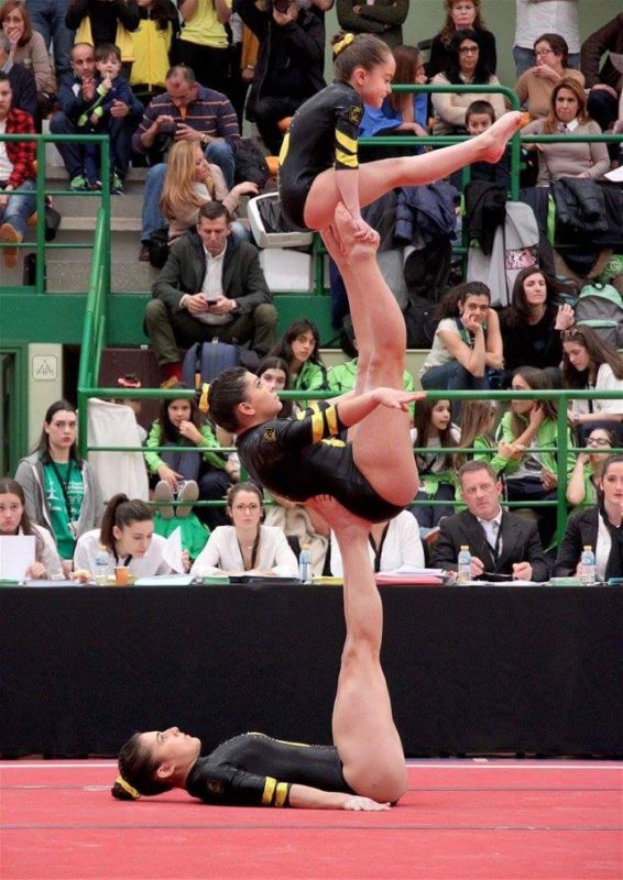 El esfuerzo invisible de una gimnasta