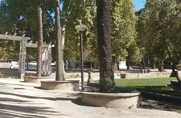 Os socialistas esixen explicacións polas obras do Xardín do Posío