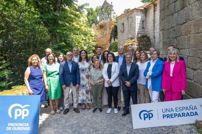 El PP presenta sus candidaturas por Ourense