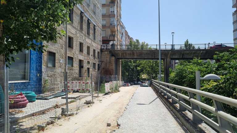 Cierran desde hoy la calle Avilés de Taramancos