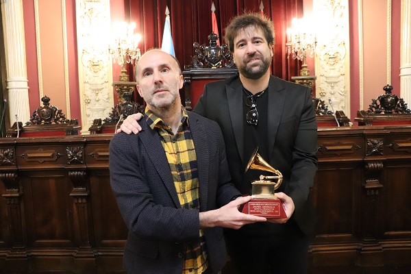 Pérez Jácome recibió a Daniel Minimalia en el ayuntamiento