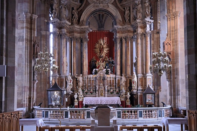 Devoción y Tradición: celebración de la Virgen de la Asunción en el 15 de agosto