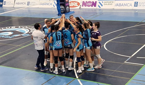 El Voleibol Ourense comienza con victoria