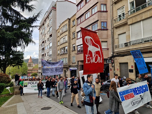 Ourense mobilízase polo dereito a unha vivenda digna