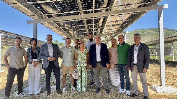 Toén impulsa a transición ecolóxica cun proxecto pioneiro de enerxía solar