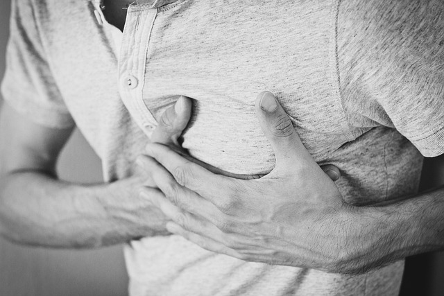 El cáncer de mama también es cosa de hombres