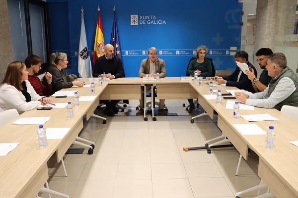 Xunta e concellos do Ribeiro coordinan a loita contra a flavescencia dourada