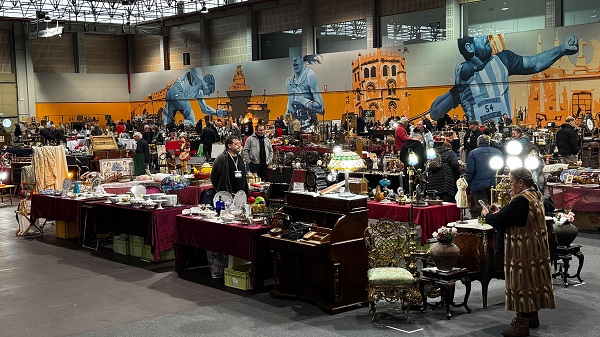 Antiq Auria abre en Expourense cun ‘Black Friday’ de pezas únicas