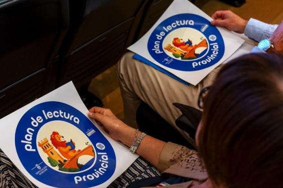 A Deputación mobiliza máis de 217.000 euros nas librarías da provincia co Plan de Lectura