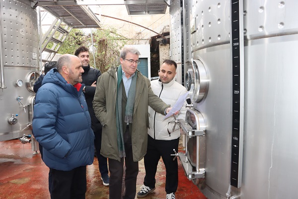 A Xunta apoia a modernización dunha adega da DO Monterrei en Verín