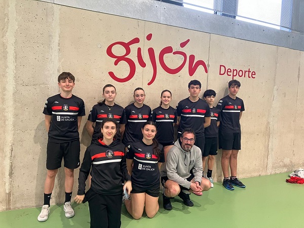 O bádminton ourensán brilla en Asturias e Galicia